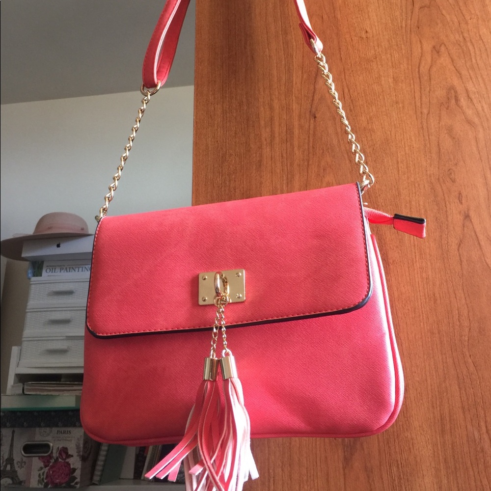 LAST CHANCE Coral Flamingo Pink Call it Spring Crossbody Bag